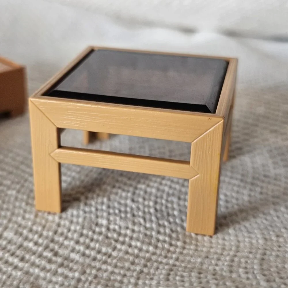 VTG Tomy‎ Smaller Homes Dollhouse Furniture Coffee Table Side Table Corner Chair